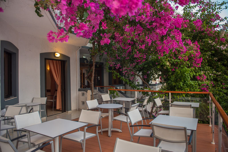 Fevro Hotel Agia Galini Exterior foto